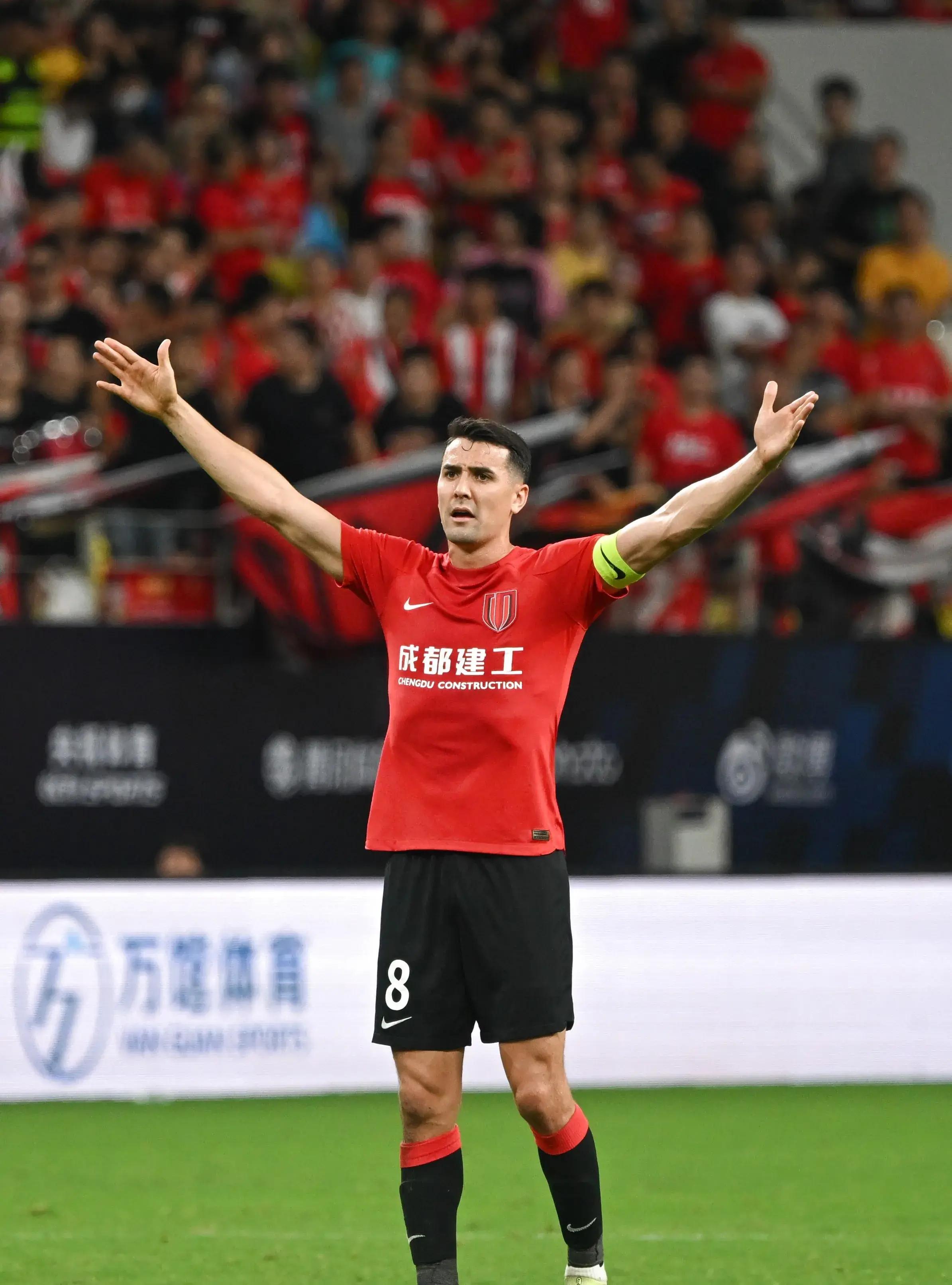 详细阅读:西汉姆迎荷甲关键赛,集结日状态回暖,质疑声仍在,数据趋势出现新变化(西汉姆联对根特比赛结果) 西汉姆迎荷甲关键赛,集结日状态回暖,质疑声仍在,数据趋势出现新变化(西汉姆联对根特比赛结果)