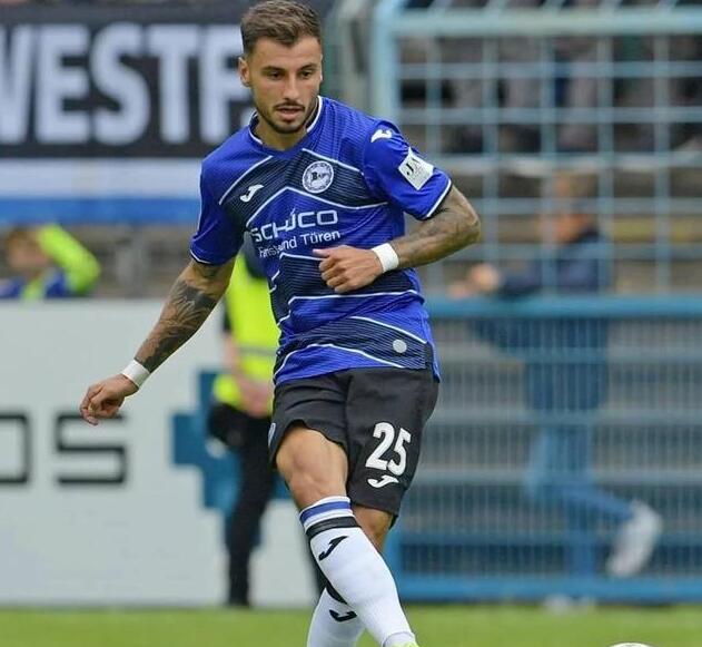 包含赛前马德里竞技调整名单以备NBA常规赛,状态回暖环节打磨,赛场秩序良好,球探报告显示潜力的词条